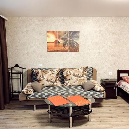 Apartment - Sobornyi Prospekt 97 Zaporizhia Exterior photo
