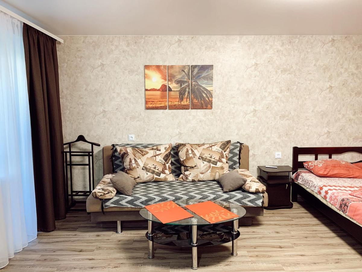 Apartment - Sobornyi Prospekt 97 Zaporizhia Exterior photo
